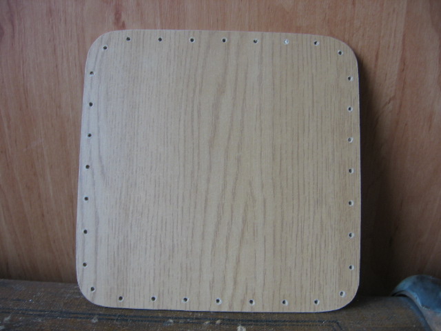 Dno – čtverec 32x32cm – javor