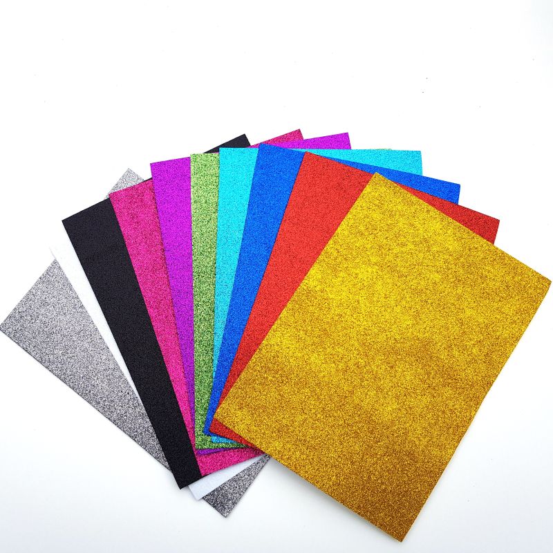 Pěnovka 2mm třpytivá 20x29cm 10ks