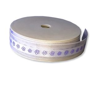 Stuha s vlascem kytky na bílé 25mm 1m
