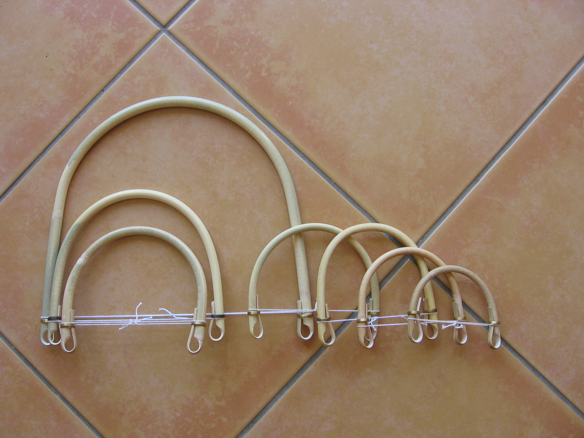 ratanové ucho 23x19 cm